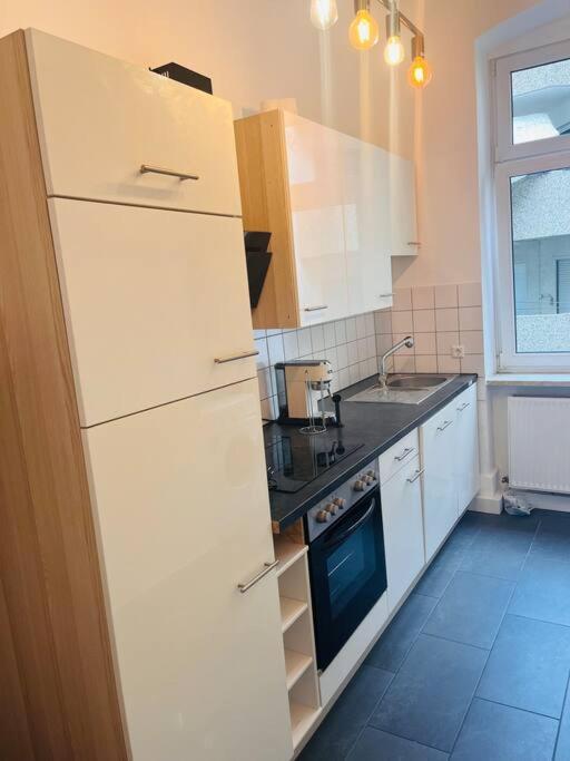 Kuenstlerisches Apartment Karlsruhe Exterior photo